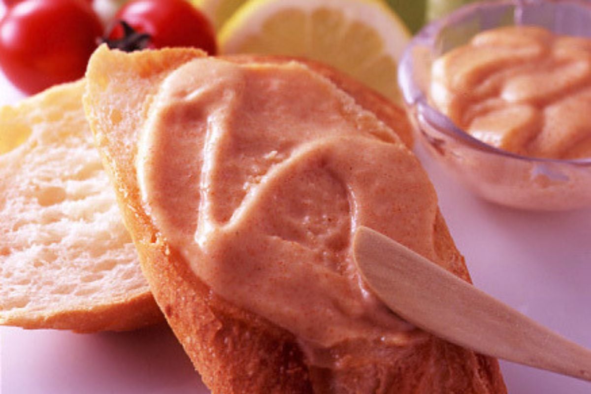 めんたいマヨネーズ 中 1ケース(100本)